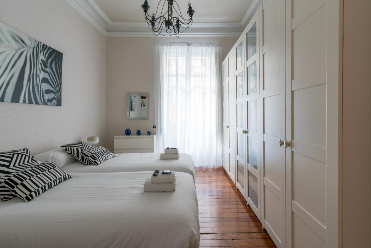 Amama Apartment By People Rentals Bilbao Exterior photo
